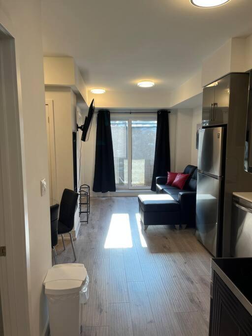 Lovely One Bedroom Condo With Free Parking Niagara Falls Zewnętrze zdjęcie